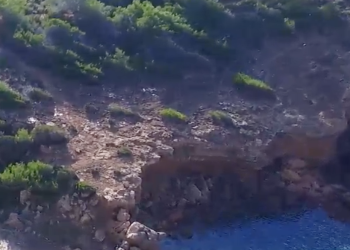 Zona de acantilados de Es Caló de S’Illa en Sant Joan