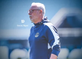 "Gracias, Miguel", dice el mensaje en la imagen de despedida al entrenador de la UD Ibiza hoy en sus redes oficiales.