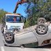 Grúas Ibiza ha retirado el coche volcado hoy en la carretera de Benirràs.