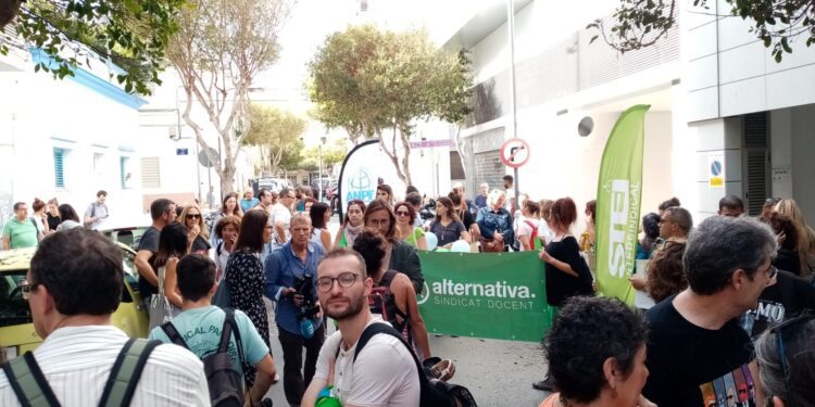 Imagen de archivo de una protesta de docentes en Ibiza.