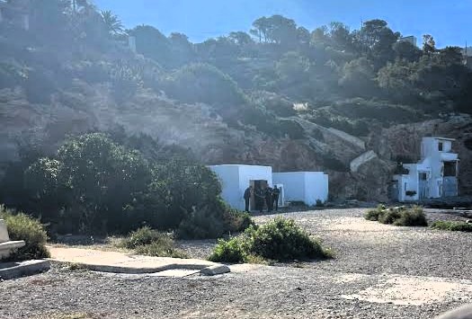 Imagen tomada esta mañana durante la inspección de los agentes