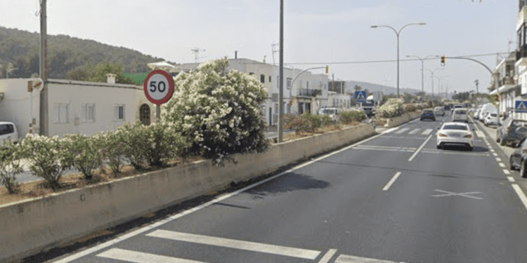 Carretera de Sant Antoni a la altura del polígono de Can Negre donde sucedieron los hechos.