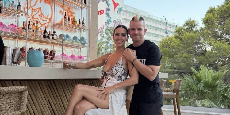 Cristina Pedroche y Dabiz Muñoz en StreetXO Ibiza. Instagram Cristina Pedroche