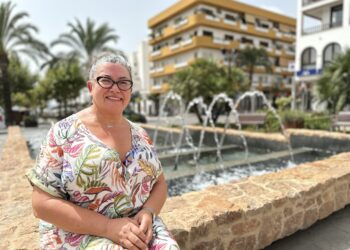 Marilina Serra Cardona, una de las portavoces de Sargantana Power, después de la entrevista en Cala Pada. Fotos Noudiari.es