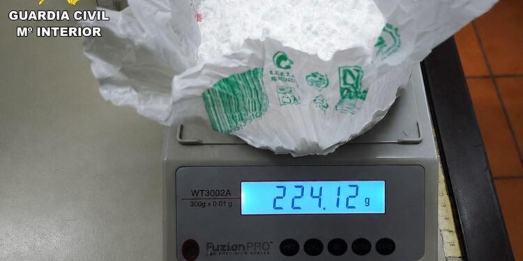 La sustancia estupefaciente identificada por la Guardia Civil.