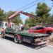 Grúas Ibiza retira el vehículo estampado por la zona de Can Guasch donde hubo otro siniestro recientemente.