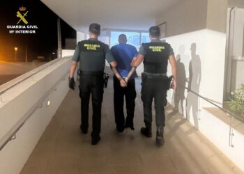 El detenido, de 39 años, había ejercido presuntamente diversos robos en la isla de Formentera. Foto: Guardia Civil