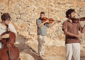 Ibiza String Ensemble.