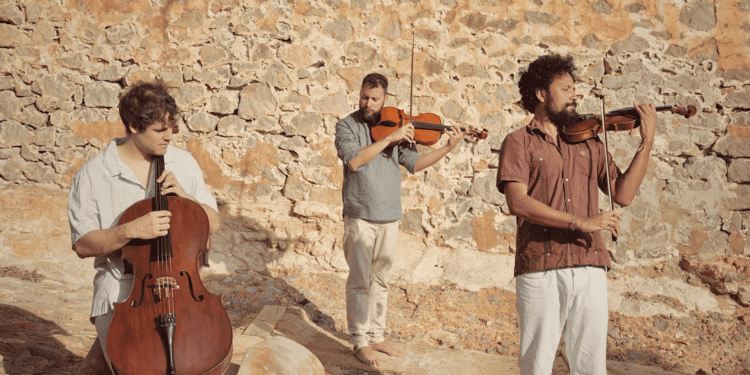 Ibiza String Ensemble.