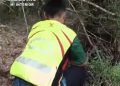 Inspección de un pozo por parte de la Guardia Civil.