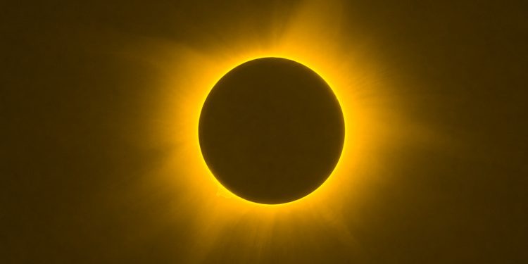 Eclipse total de sol desde Portinatx. Foto Astrodomi.
