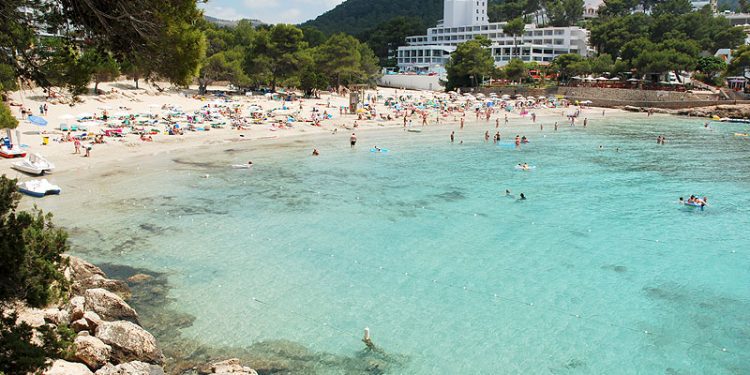 Imagen de s'Arenal Gros, en Portinatx. Foto: Ibiza5sentidos/Xescu Prats.