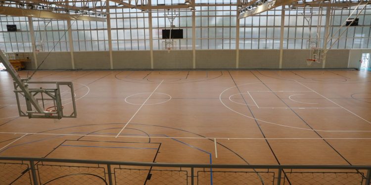 Polideportivo Paco Vázquez